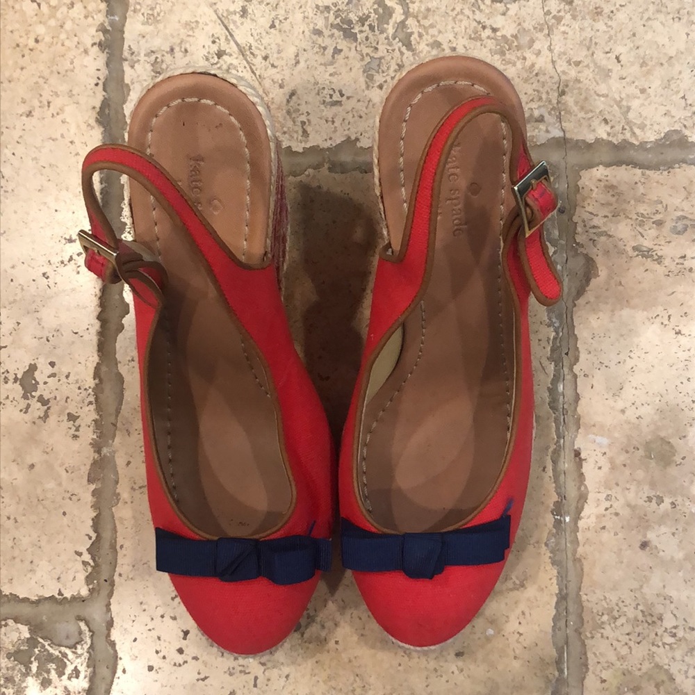 Kate Spade Sweetie Red Wedges with Blue Bow - Picture 6 of 7